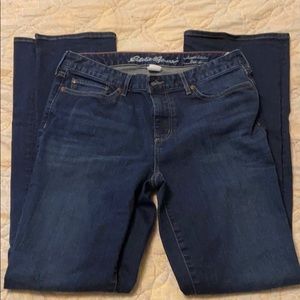 Slightly Curvy bootcut jeans